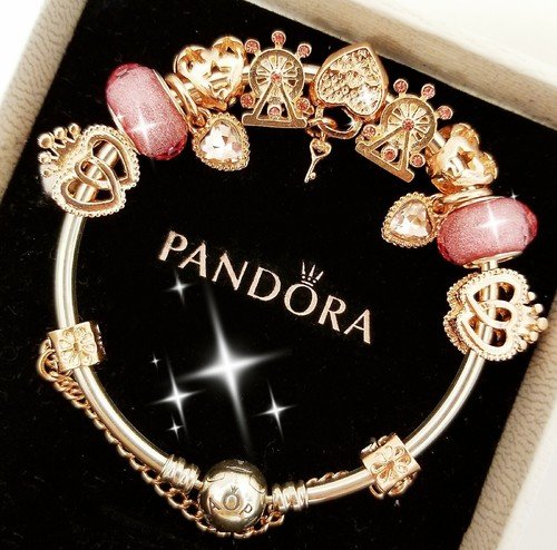 Penjualan Emas Turun Drastis, Pandora mengalami kerugian besar