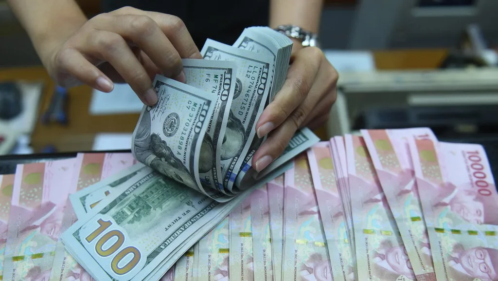 Dolar AS Menguat Global, Rupiah Ikut Terseret